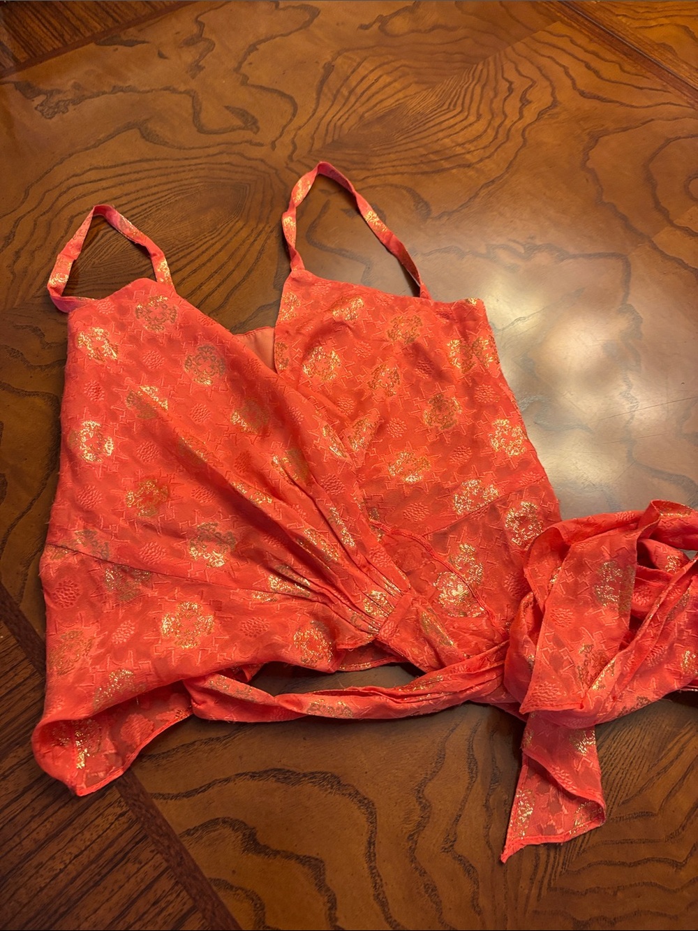 Milly Coral-Pink Wrap with Ties Camisole with Gold Metallic Motif Size 2